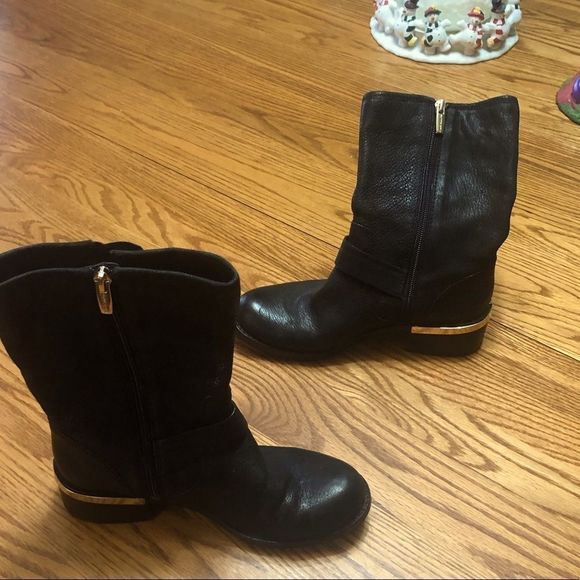 Vince Camuto windy black boots w/ gold decal size 6 1/2